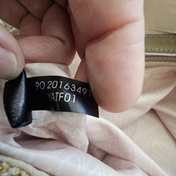 Stella & Dot Ellie Hobo Purse Handbag Neutral Woven Style With Cutout Strap - Picture 10 of 13